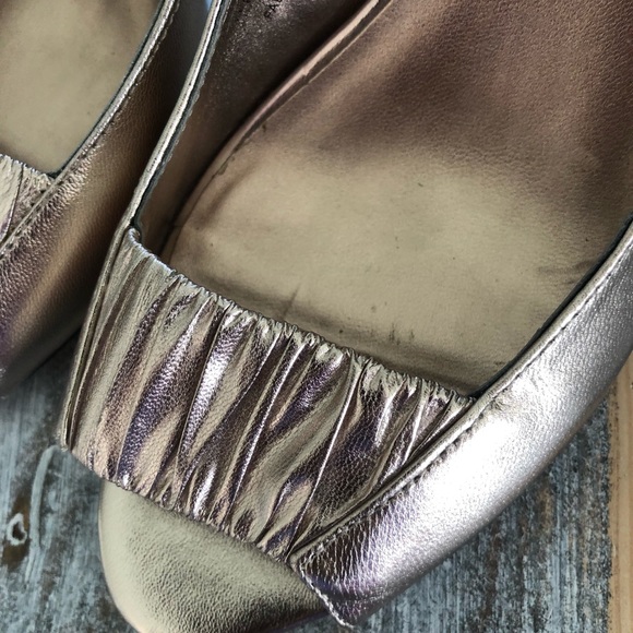 Anne klein gold open toe CLEARING OUT - Picture 2 of 6